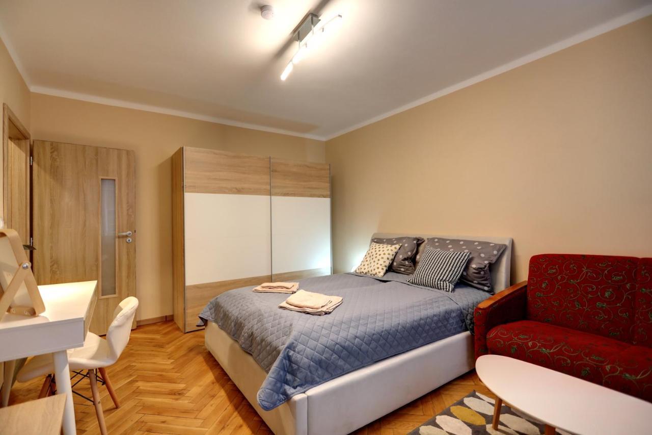 Old Town Apartment Cheb Exterior foto